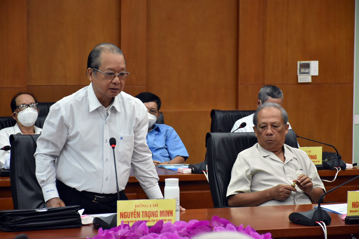 Ông Nguyễn Trọng Minh, nguyên Chủ tịch UBND tỉnh đề nghị, tỉnh cần tiếp tục đẩy nhanh tiến độ các dự án trọng điểm, nhất là các dự án giao thông kết nối để phục vụ cho sự phát triển của tỉnh.