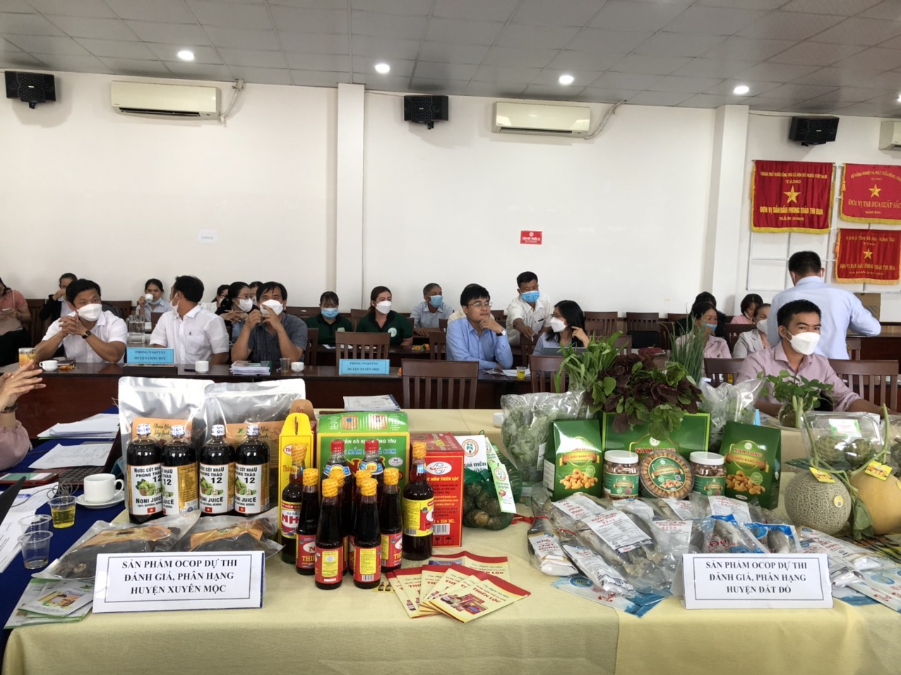 Các sản phẩm OCOP của huyện Châu Đức và Đất Đỏ tham gia đánh giá, phân hạng trong đợt này.