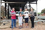 Nhà cháy rụi, 4 cha con lâm cảnh khó khăn