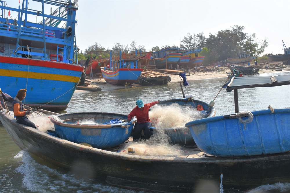 Đẩy mạnh tuyên truyền, hướng dẫn người dân về PCTT và TKCN  khi mùa mưa bão đến.