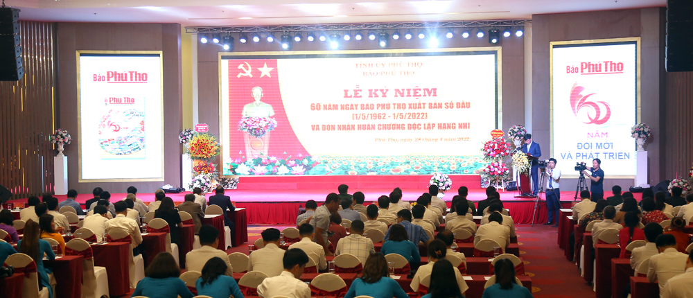 Toàn cảnh lễ kỷ niệm.