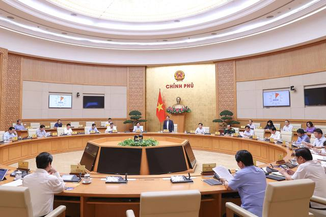 Phiên họp Chính phủ thường kỳ tháng 4/2022. Ảnh: VGP.