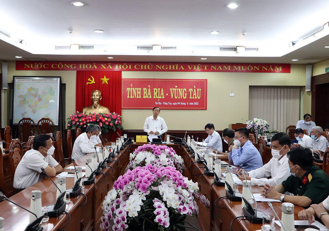 Ông Nguyễn Văn Thọ, Chủ tịch UBND tỉnh phát biểu kết luận cuộc họp.