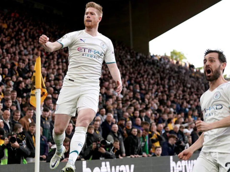 De Bruyne chỉ mất 24 phút để lập hat-trick trong trận gặp Wolves.