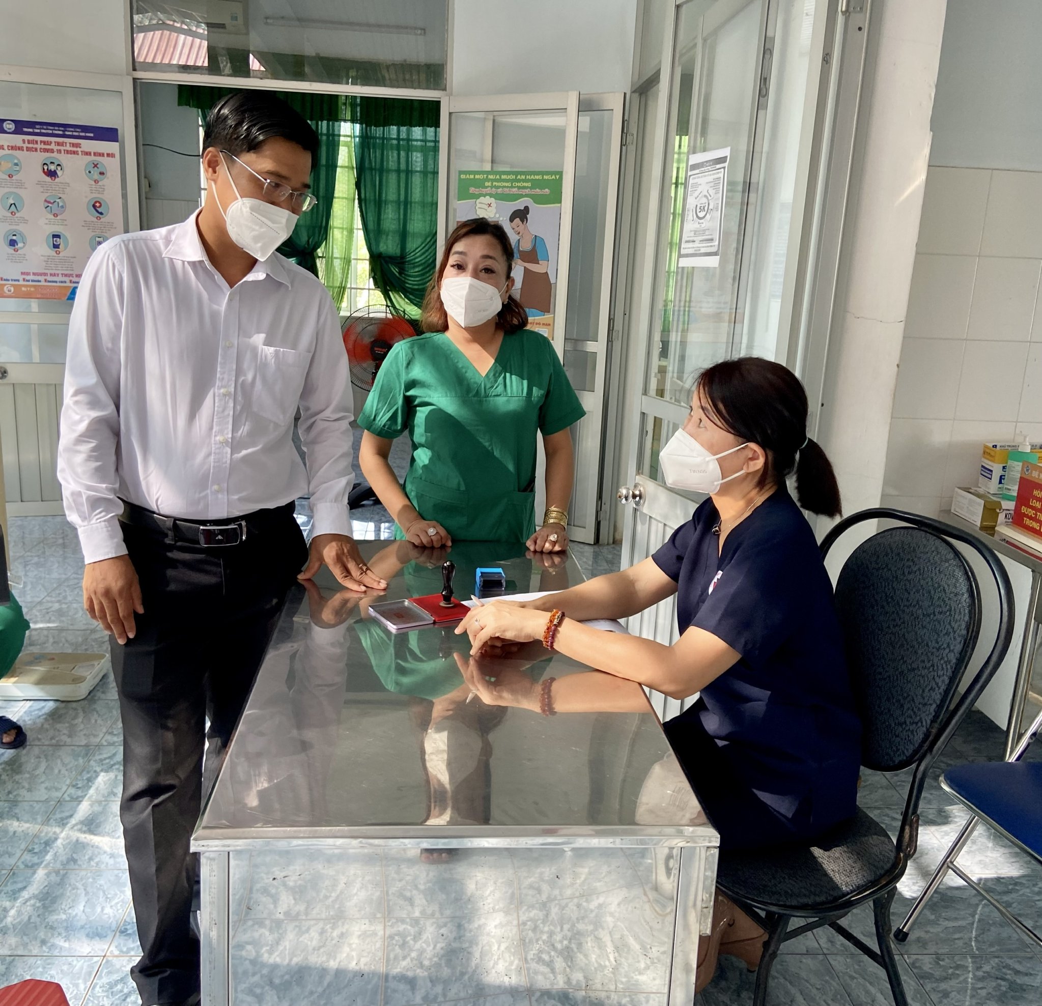 Thành viên Ban Văn hóa-Xã hội HĐND tỉnh tìm hiểu tình hình hoạt động tại các TYT trên địa bàn TP. Bà Rịa.
