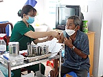 Tiêm vắc xin mũi 4 nhằm phòng ngừa tái nhiễm COVID-19
