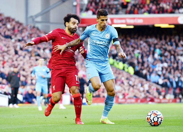 Joao Cancelo là biểu tượng toàn năng mới của Pep.