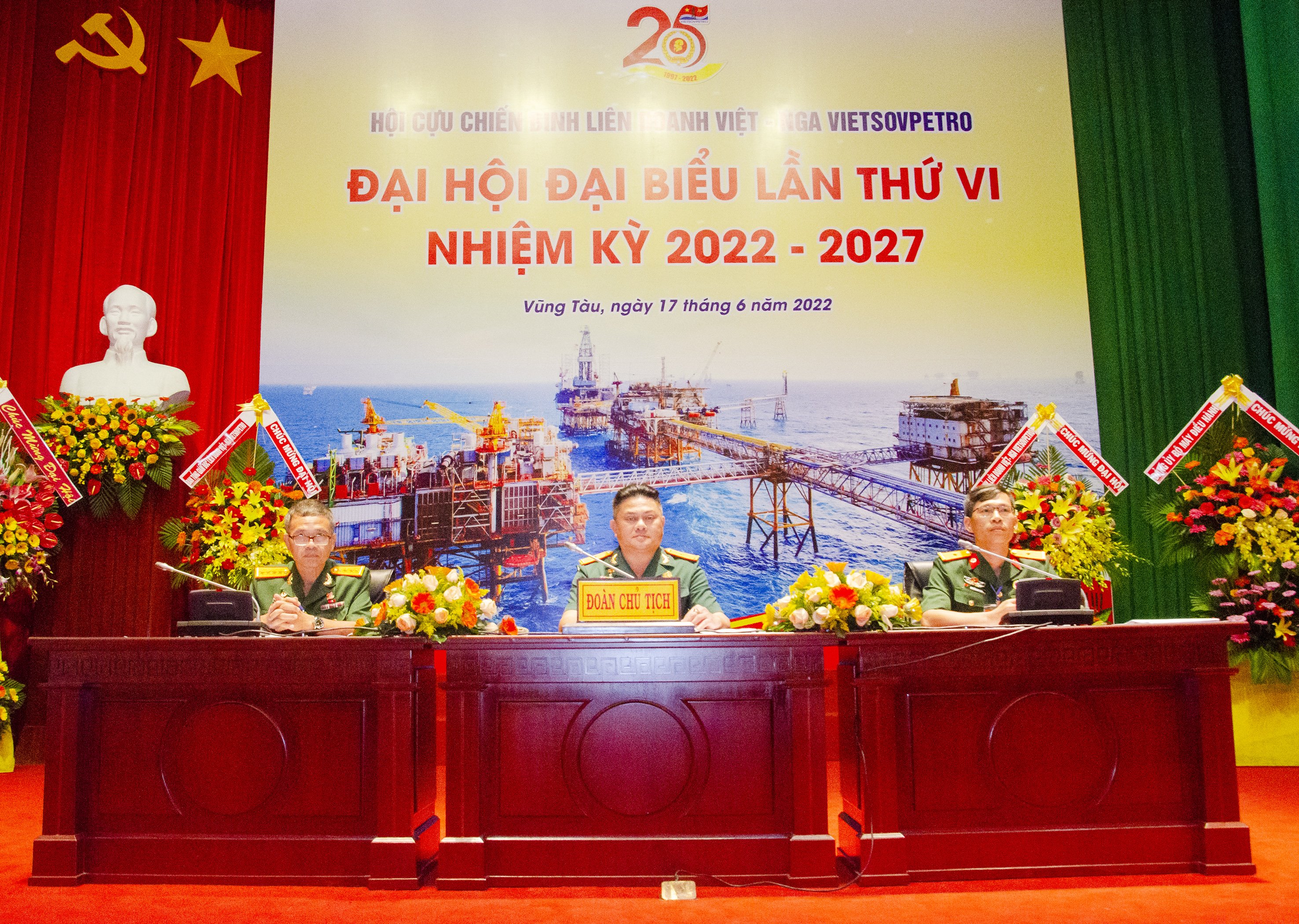 Đoàn Chủ tịch Đại hội Đại biểu lần thứ VI nhiệm kỳ 2022 – 2027.