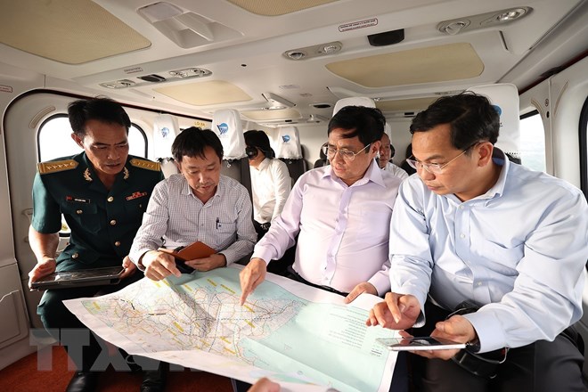 Thủ tướng Phạm Minh Chính khảo sát quy hoạch vùng đồng bằng sông Cửu Long, sáng 21/6.