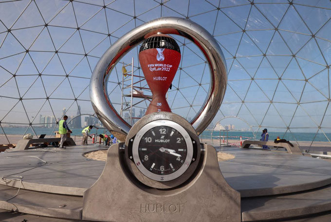 World Cup lần đầu tiên tổ chức tại một quốc gia Trung Đông, cụ thể là Qatar.