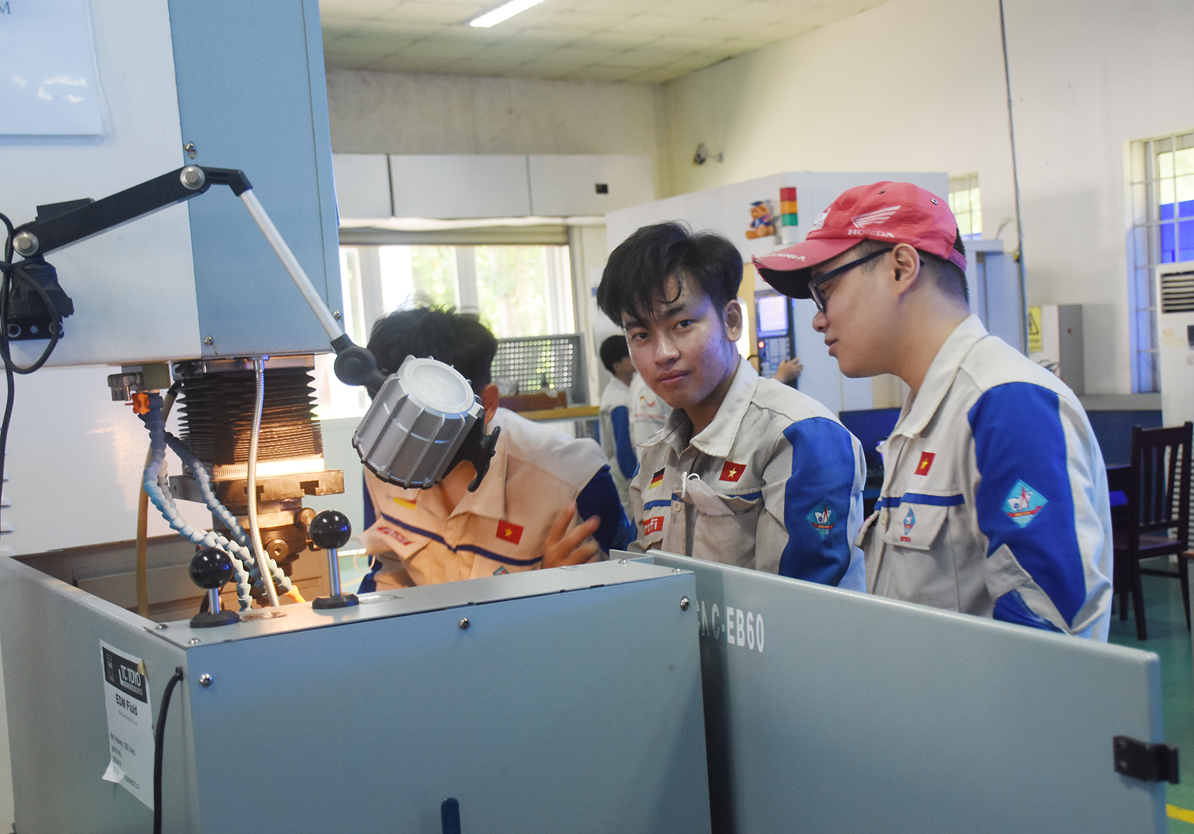 Trường Cao đẳng (CĐ) Kỹ thuật Công nghệ BR-VT tập trung đào tạo kỹ năng nghề cho HSSV có thể đáp ứng yêu cầu làm việc tại các DN.