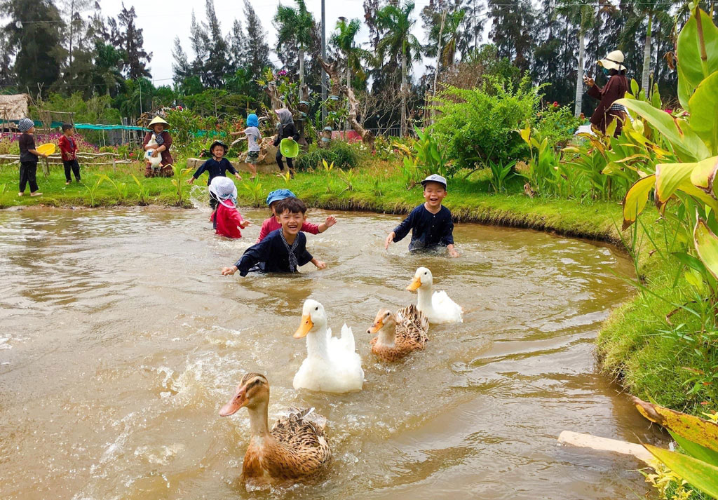 Không gian trò chơi dân gian và trò chơi tuổi thơ miền quê trong Tuần Văn hóa - Du lịch tỉnh Long An năm 2022 diễn ra từ ngày 17 đến 21/9/2022 tại Happyland (huyện Bến Lức) sẽ có nhiều trò chơi hấp dẫn (Ảnh: Happyland cung cấp).