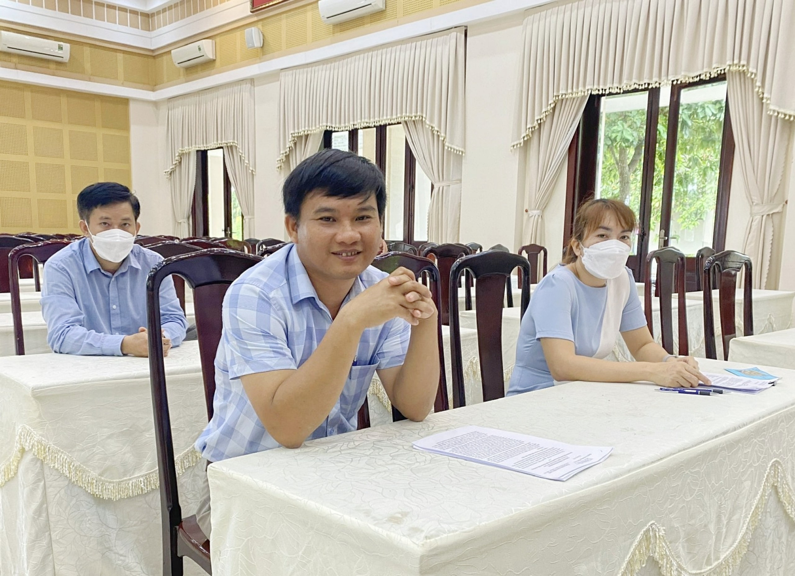 Các thí sinh tham gia kỳ thi.