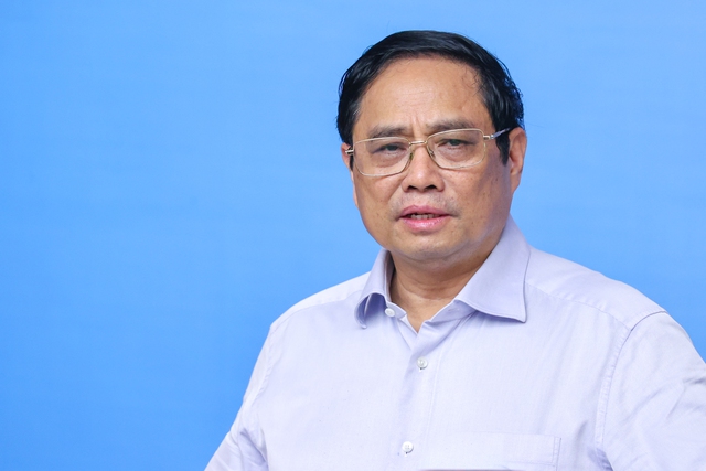 Thủ tướng Phạm Minh Chính: Trời quang mây tạnh cũng tuyệt đối không được chủ quan với bão số 4. Ảnh: VGP