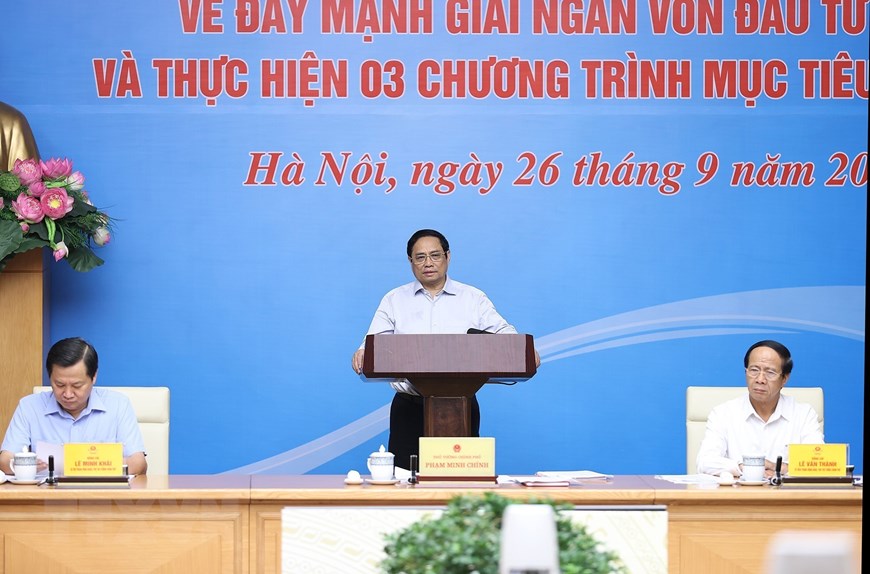 Thủ tướng Phạm Minh Chính chủ trì hội nghị trực tuyến toàn quốc về đẩy mạnh giải ngân vốn đầu tư công.