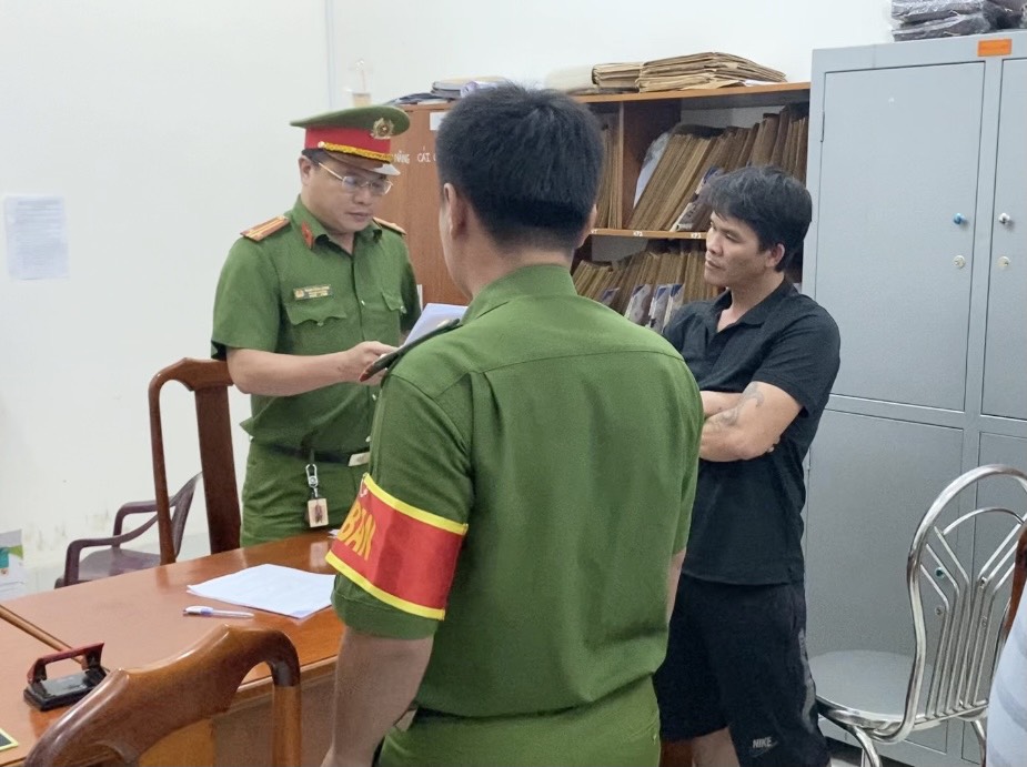 Đối tượng Nguyễn Ngọc Trung tại Cơ quan Công an huyện Châu Đức.