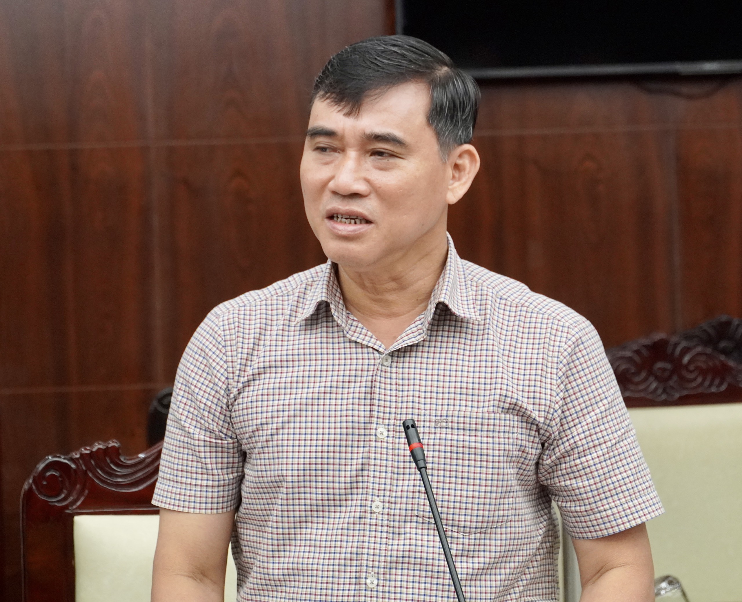 Ông Trần Thượng Chí, Giám đốc Sở GT-VT  khẳng định quan điểm của tỉnh là lựa chọn nhà đầu tư có năng lực để thực hiện dự án. 