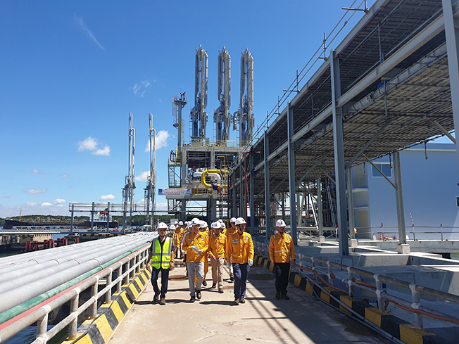 Lãnh đạo PV GAS kiểm tra tiến độ tại Dự án Kho chứa 1 triệu m3 LNG Thị Vải.