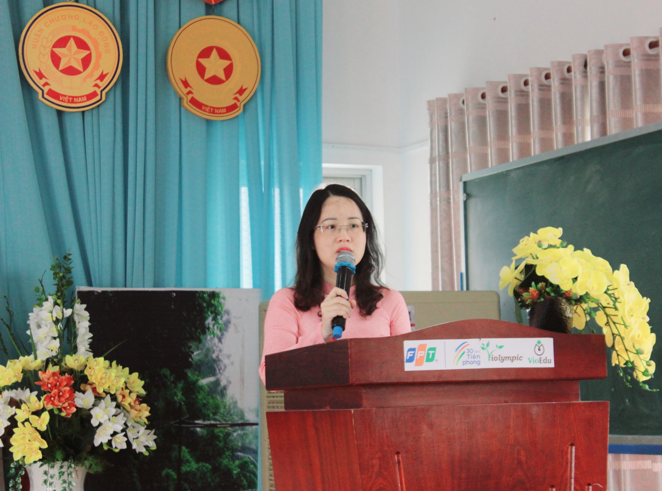 Bà Nguyễn Thị Lan Hương, Trưởng phòng GD-ĐT TP. Vũng Tàu phát biểu tại Lễ khai mạc Hội thi.