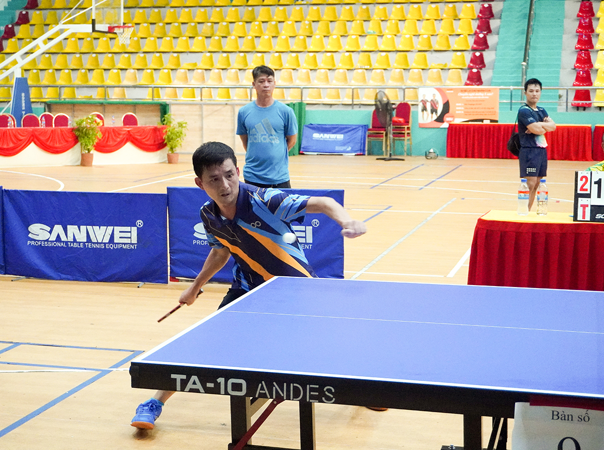 Các VĐV thi đấu tại giải.