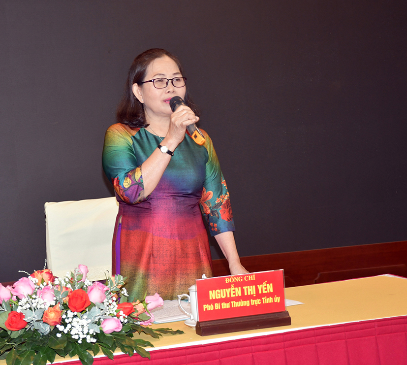 Bà Nguyễn Thị Yến, Phó Bí thư Thường trực Tỉnh ủy, Trưởng Đoàn ĐBQH tỉnh phát biểu chỉ đạo tại Hội nghị giao ban công tác xây dựng Đảng tháng 1 và triển khai nhiệm vụ tháng 2.