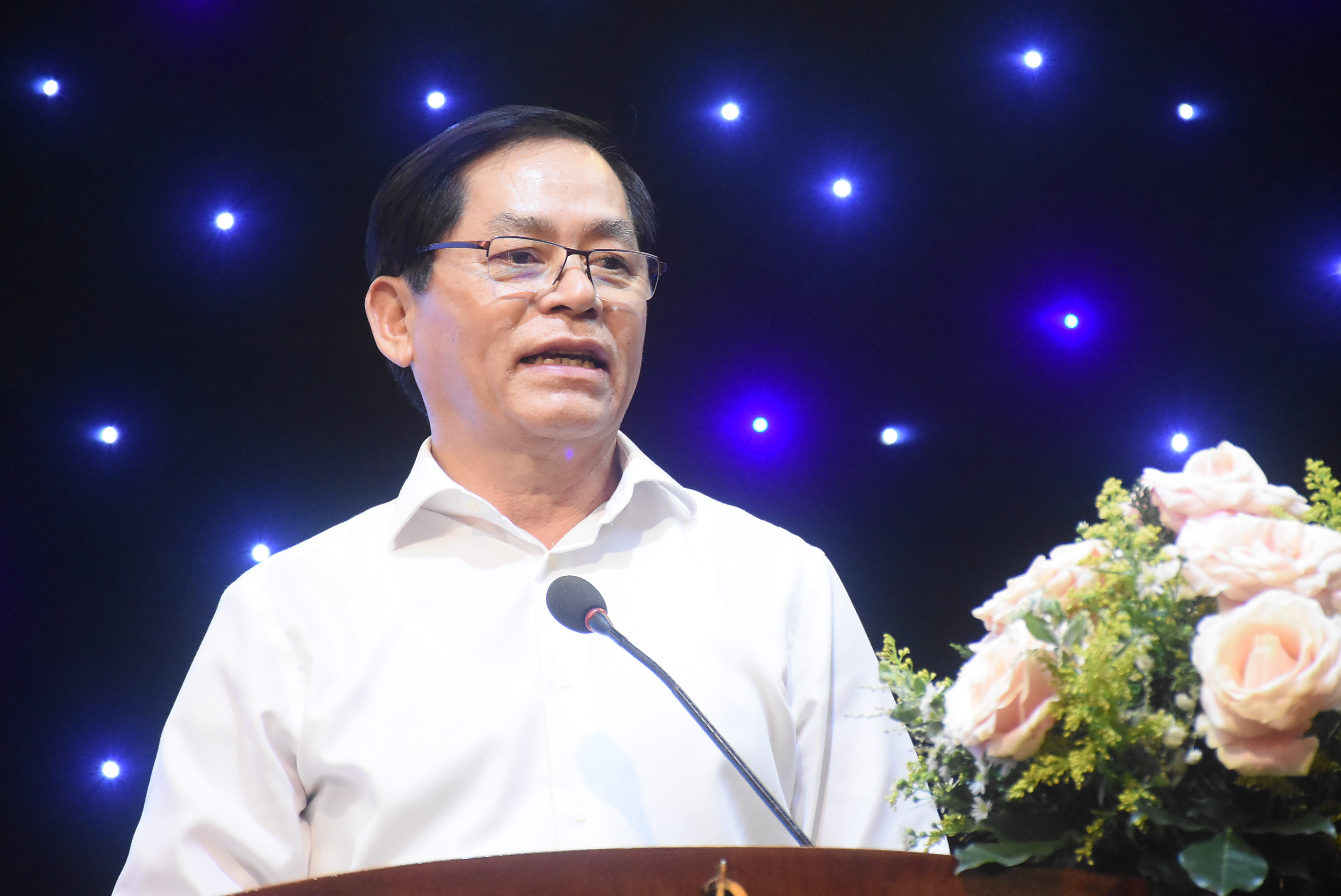 Bí thư Tỉnh ủy Phạm Viết Thanh phát biểu tại buổi họp mặt báo chí