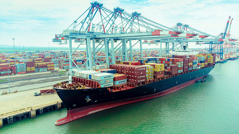 Tàu ZIM PUSAN tuyến TP23 kết nối hàng hóa xuất nhập khẩu Việt Nam đi bờ Đông Mỹ “xông đất” cảng CMIT.