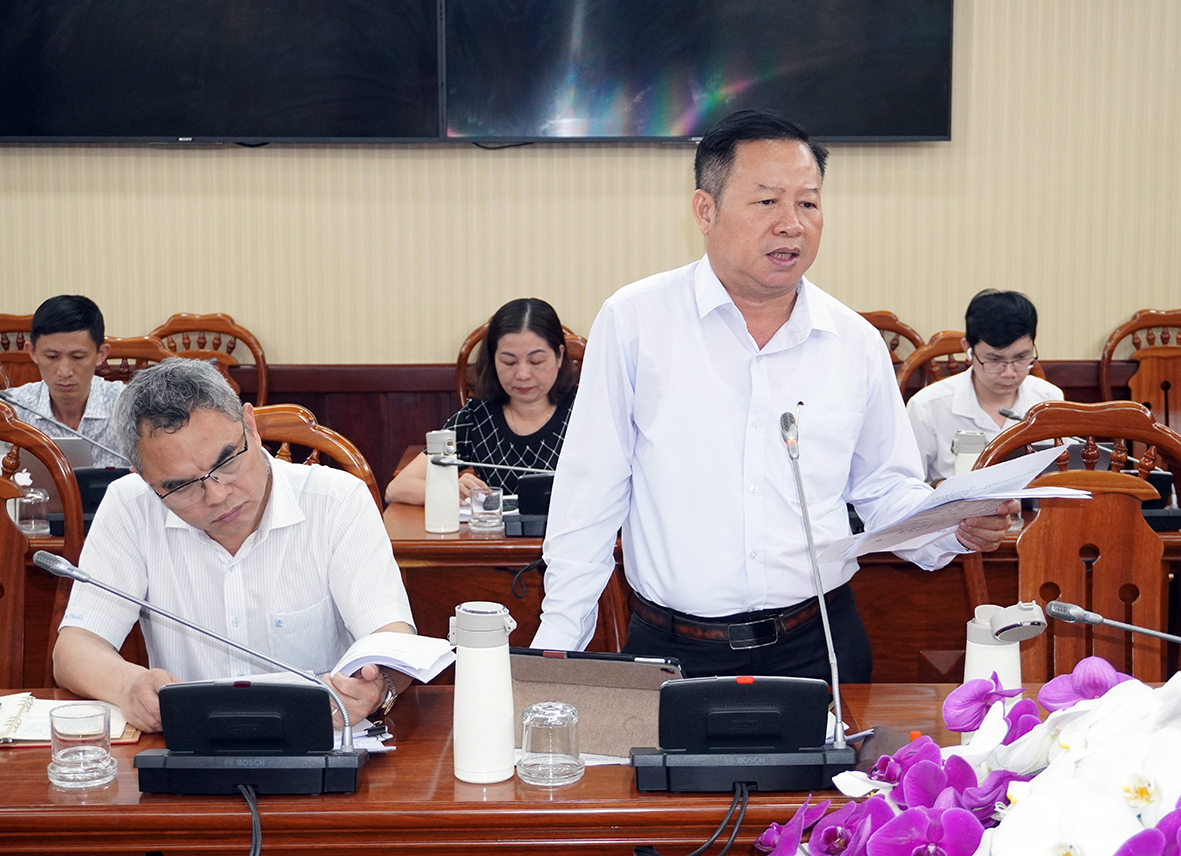 Ông giám đốc