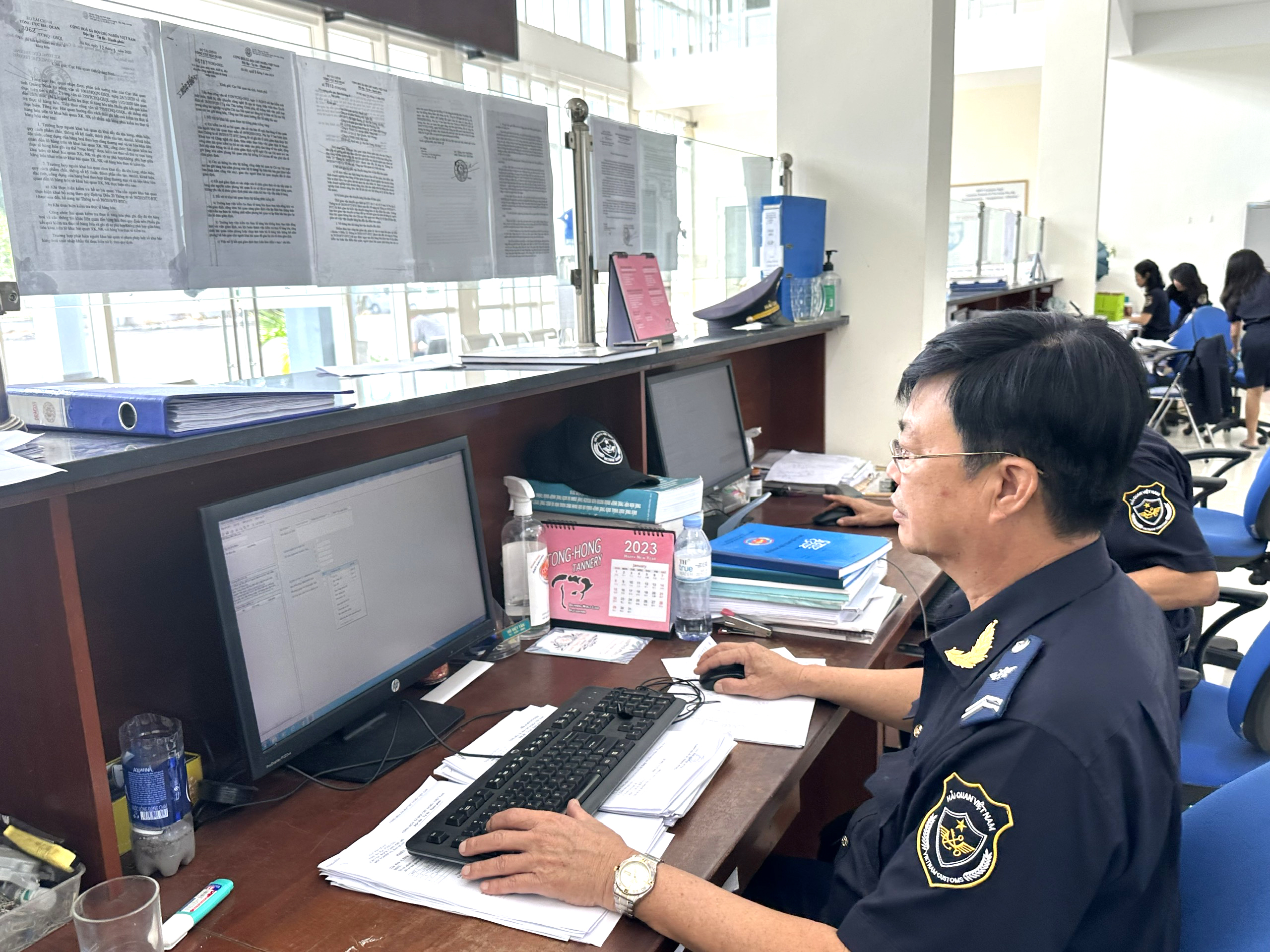 Hoạt động nghiệp vụ tại Chi cục Hải quan cửa khẩu Cảng Phú Mỹ.