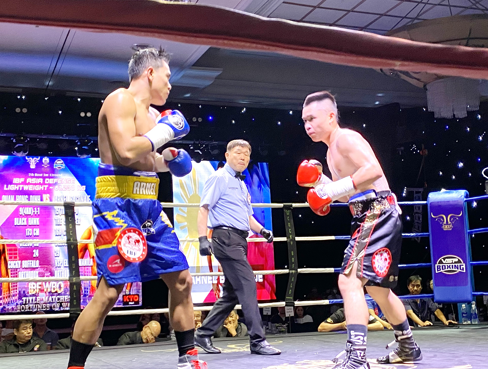 Một giải boxing được tổ chức tại The Grand Hồ Tràm Strip trong năm 2022