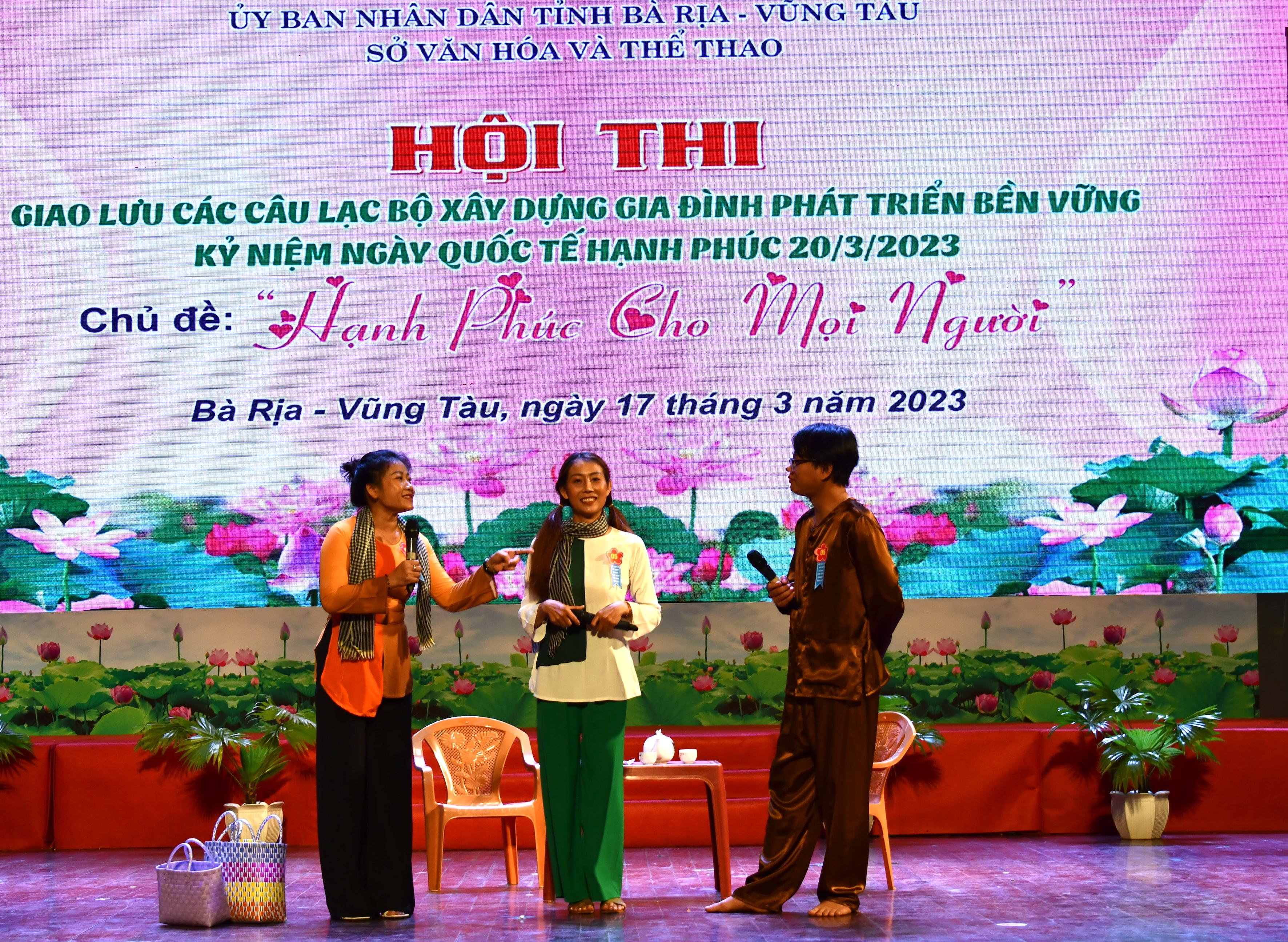 Phần thi của đội CLB xây dựng gia đình phát triển bền vững ấp Vĩnh Bình, xã Bình Giã, huyện Châu Đức.