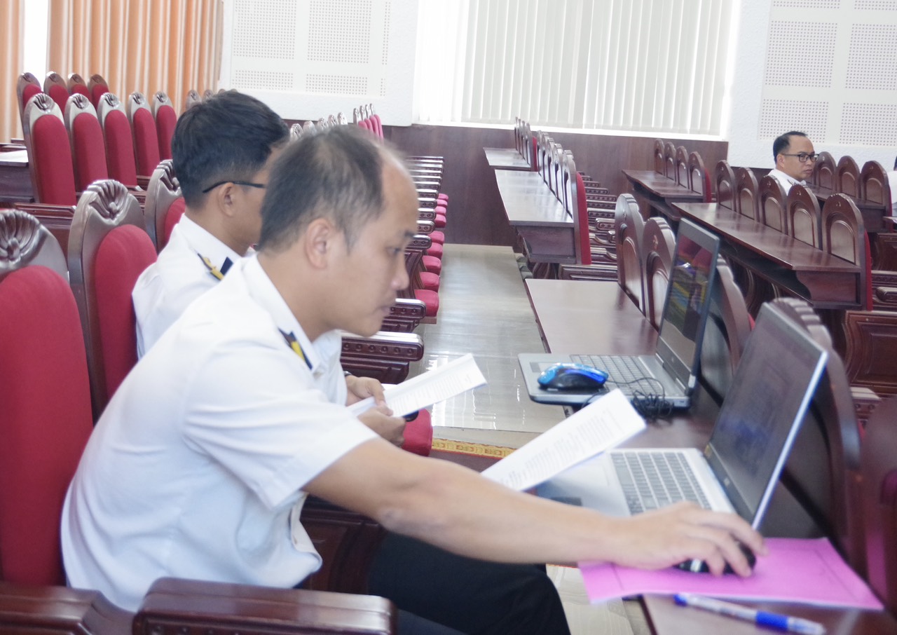 Thí sinh chuẩn bị bài giảng điện tử