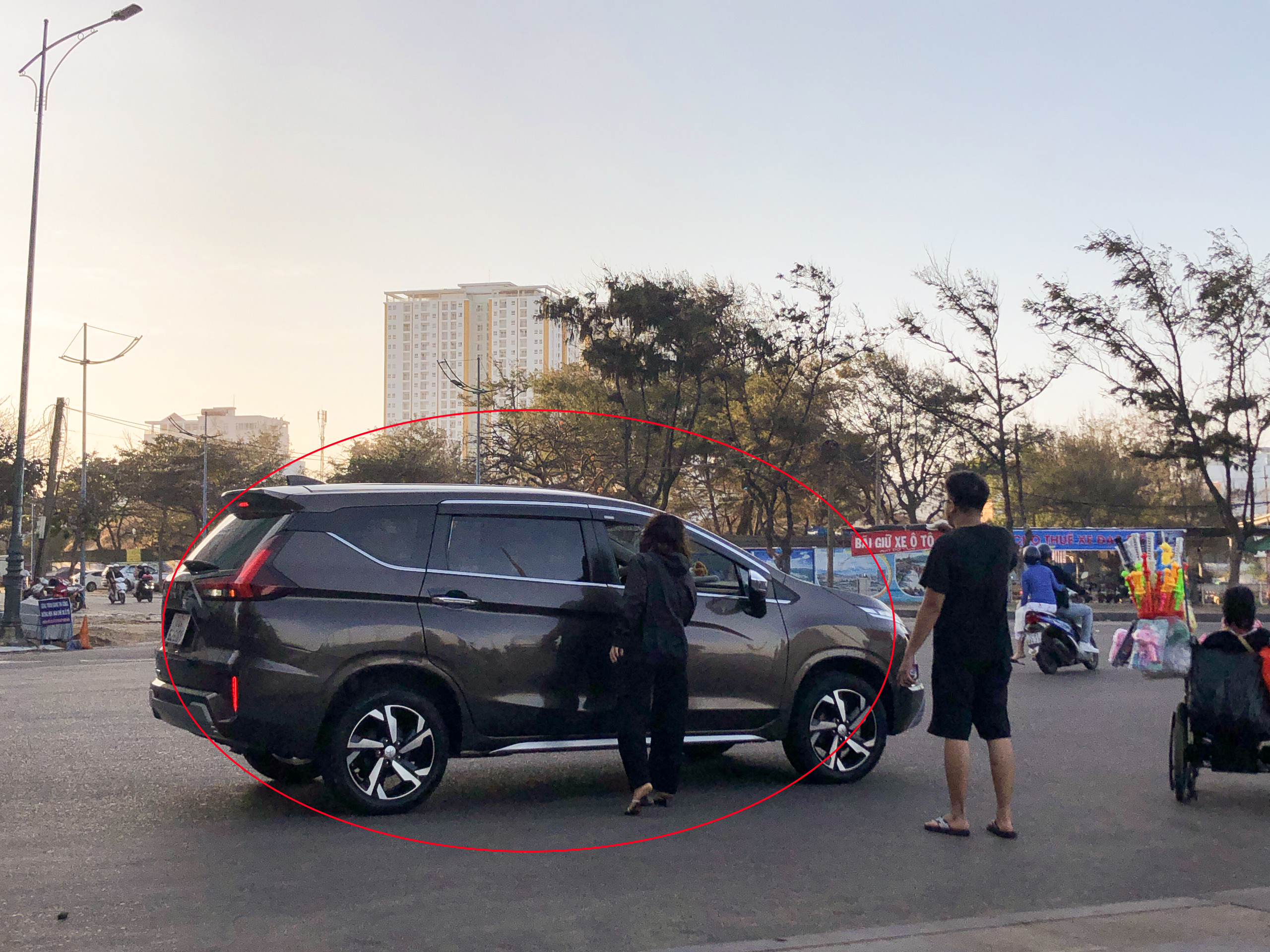 Hành khách bị bẫy khi lên mạng đặt nhầm xe 