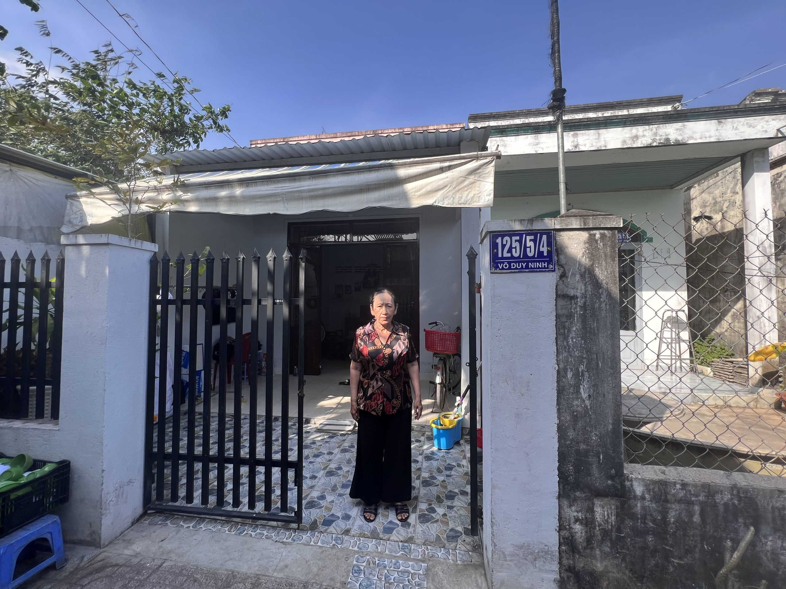 Khu đất bà Kính mua của bà Thảo bằng giấy tay chưa làm được “sổ đỏ” do người bán  đã đi khỏi nơi cư trú.