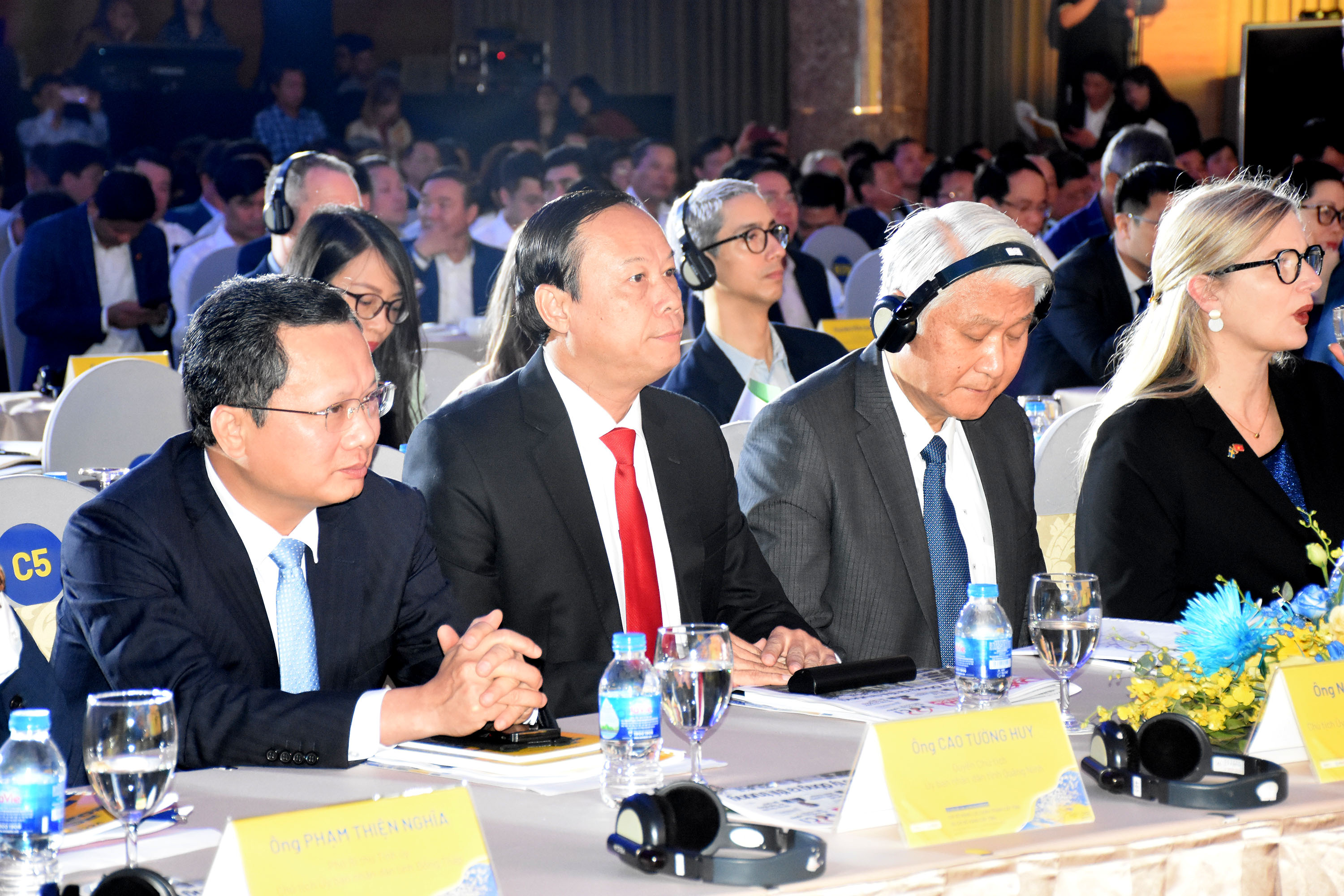 Ông Nguyễn Văn Thọ, Chủ tịch UBND tỉnh Bà Rịa - Vũng Tàu tại lễ công bố Chỉ số năng lực cạnh tranh và chỉ số xanh cấp tỉnh năm 2022 tại Hà Nội