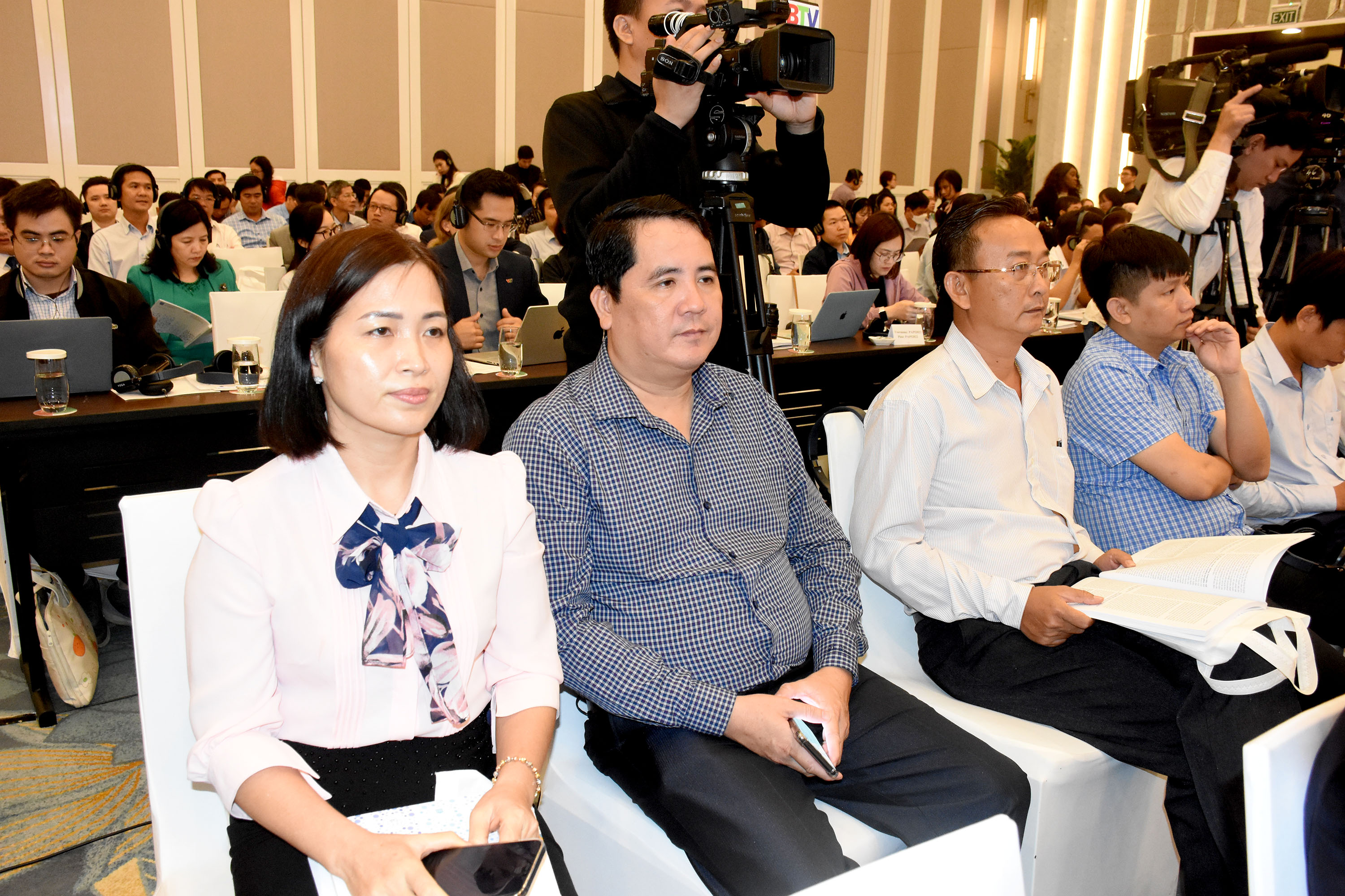 Các đại biểu tỉnh Bà Rịa - Vũng Tàu tham dự lễ công bố tại Hà Nội