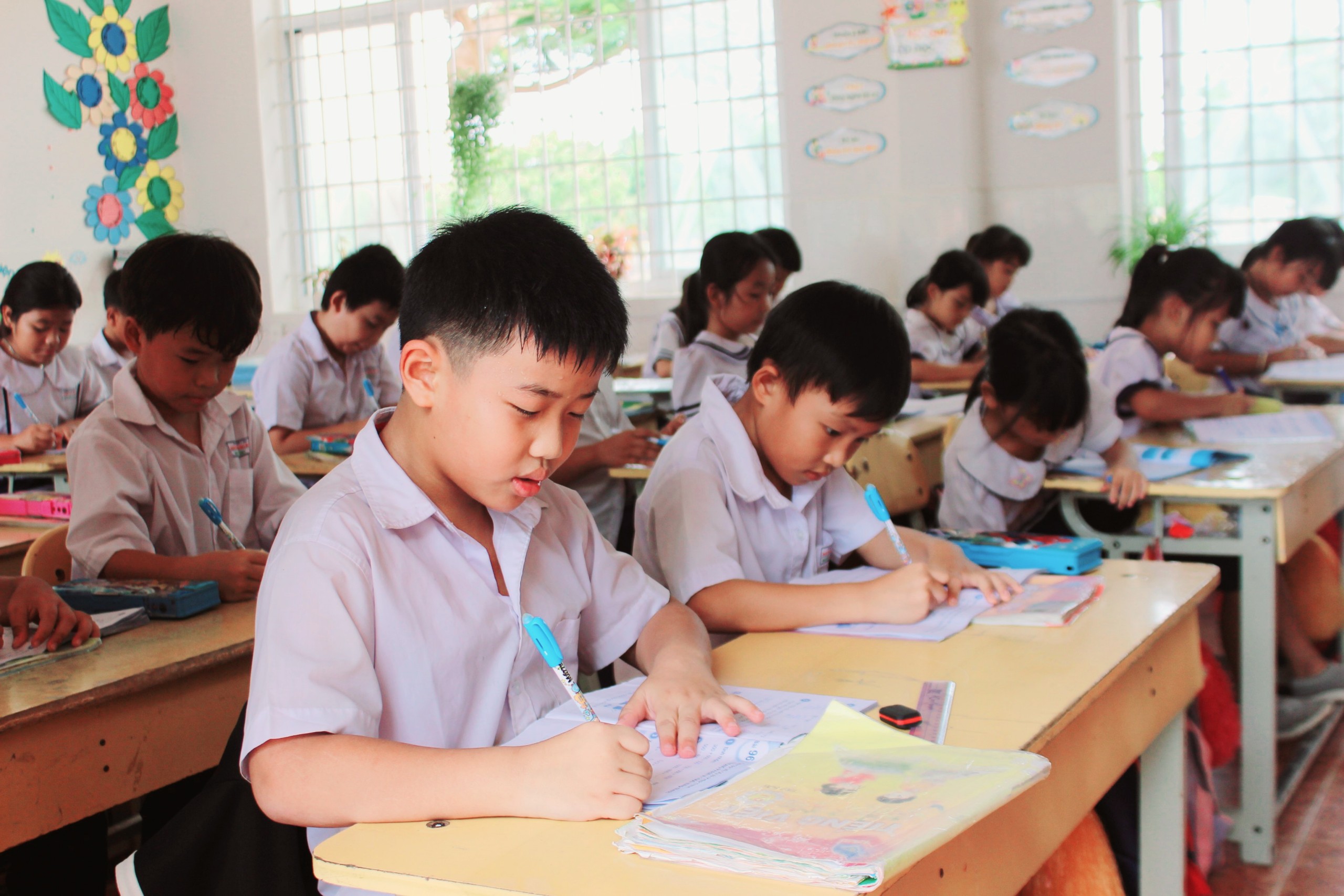 Tại Trường TH Nguyễn Hùng Mạnh, nhà trường thu các khoản bằng với mức quy định tại Nghị quyết 14.