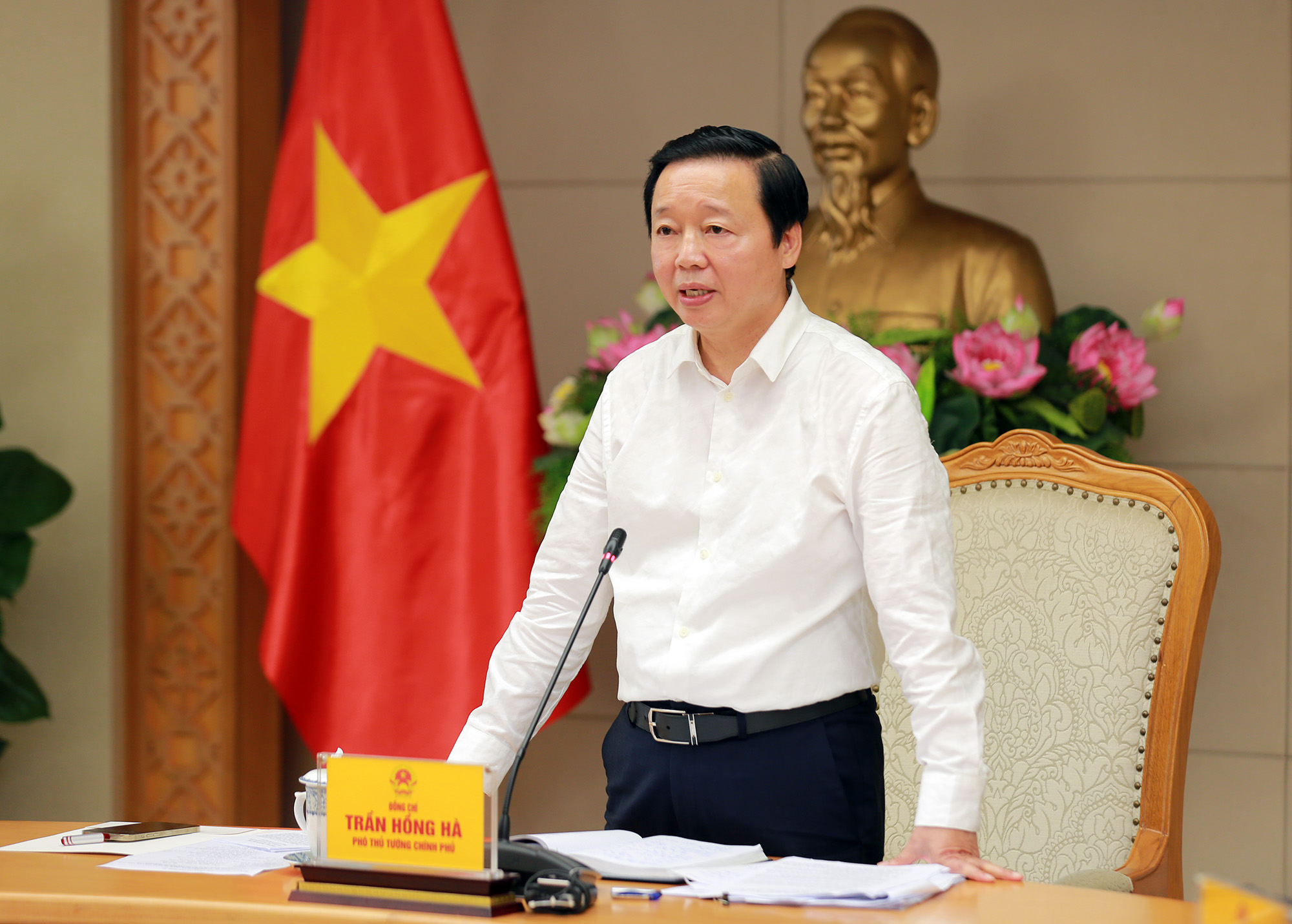 Phó Thủ tướng Trần Hồng Hà chủ trì buổi làm việc với tỉnh Bà Rịa - Vũng Tàu và Long An (ảnh: Báo Chính phủ)