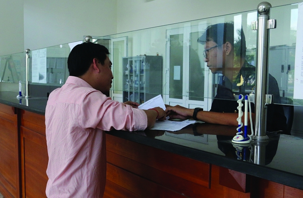 DN làm thủ tục hải quan tại Chi cục Hải quan cửa khẩu  Cảng Cái Mép.