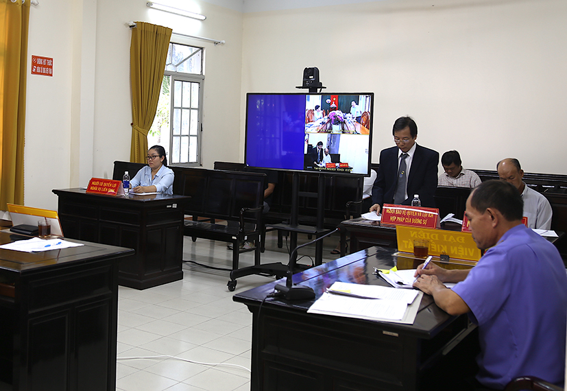 TAND tỉnh xét xử vụ người dân kiện quyết định hành chính của UBND TP.Bà Rịa.