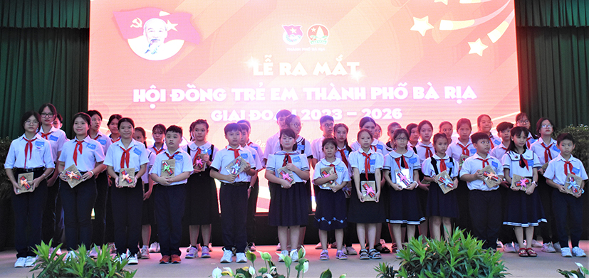 Thành viên Hội đồng trẻ em TP.Bà Rịa giai đoạn 2023-2026 tại lễ ra mắt.
