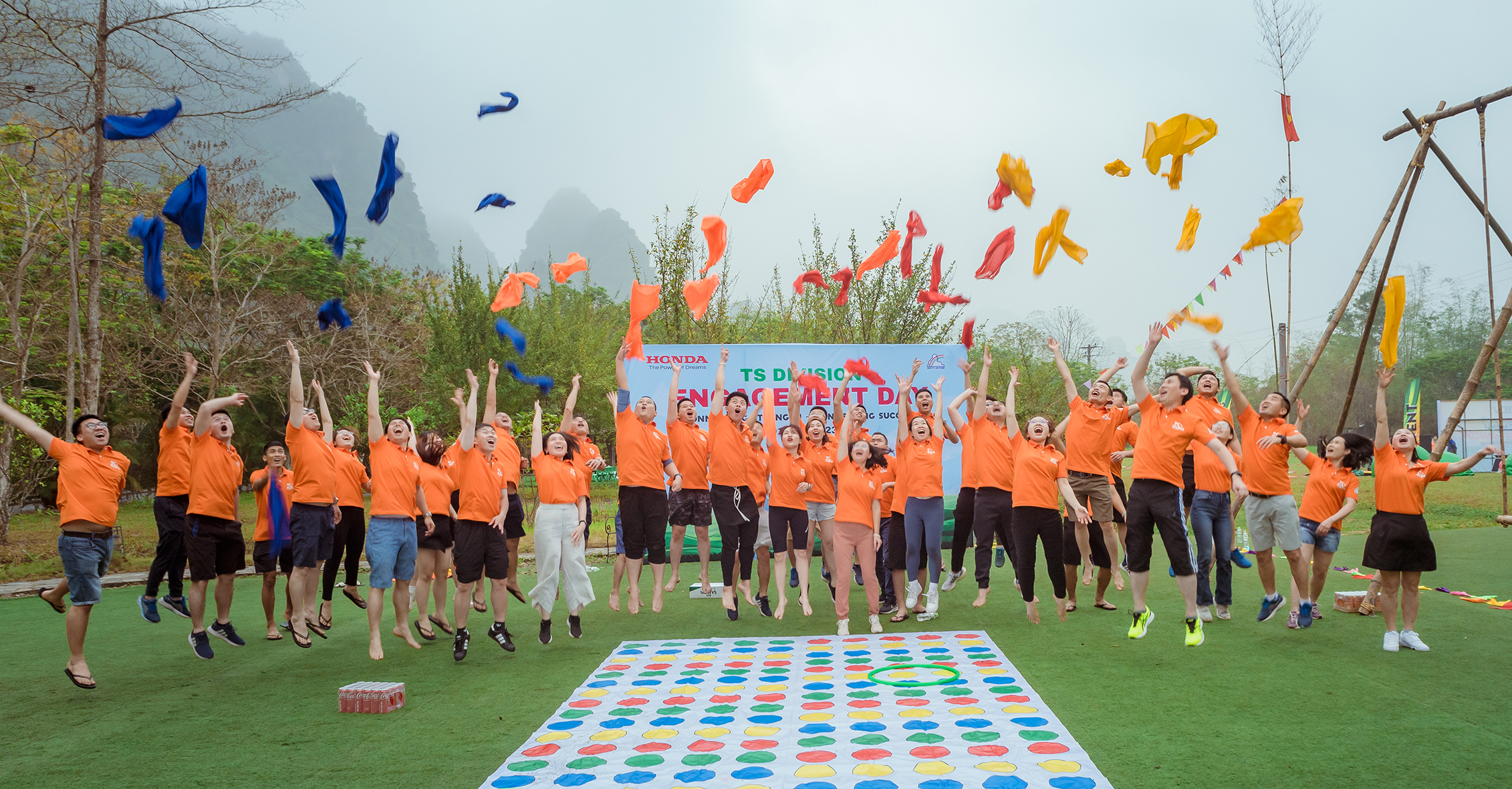 Lữ hành Saigontourist dự kiến phục vụ hơn 40 đoàn MICE trong mùa hè 2023.