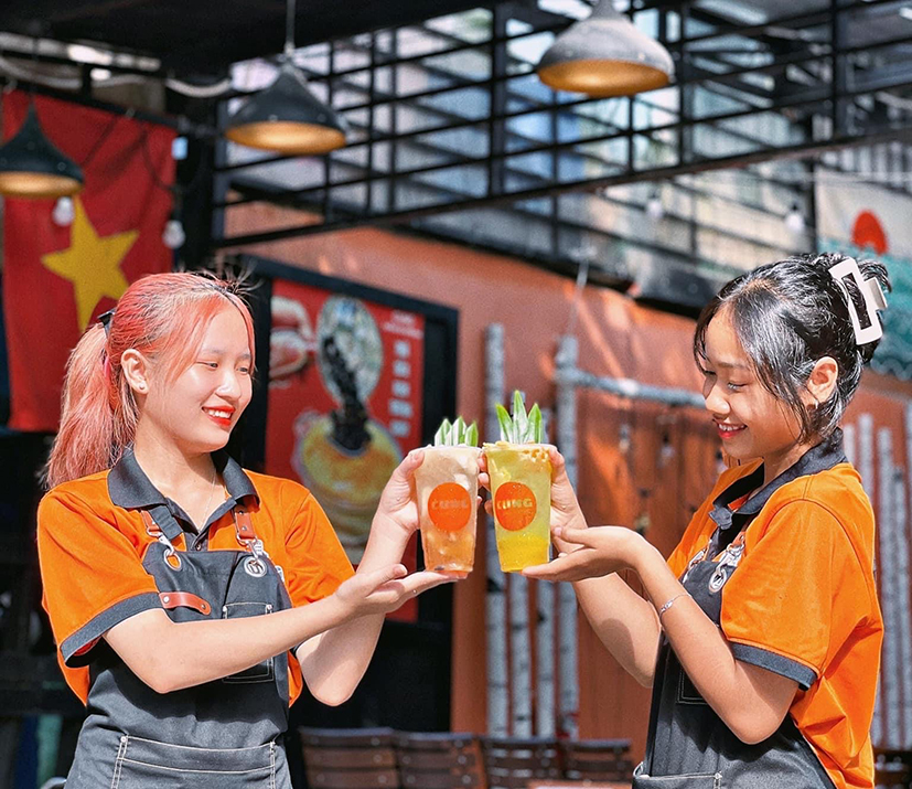 Trà mãng cầu, trà ô long kem cheese là những đồ uống hút khách tại Cung coffee & milktea (E2-4/30, Trung tâm đô thị Chí Linh, TP.Vũng Tàu).