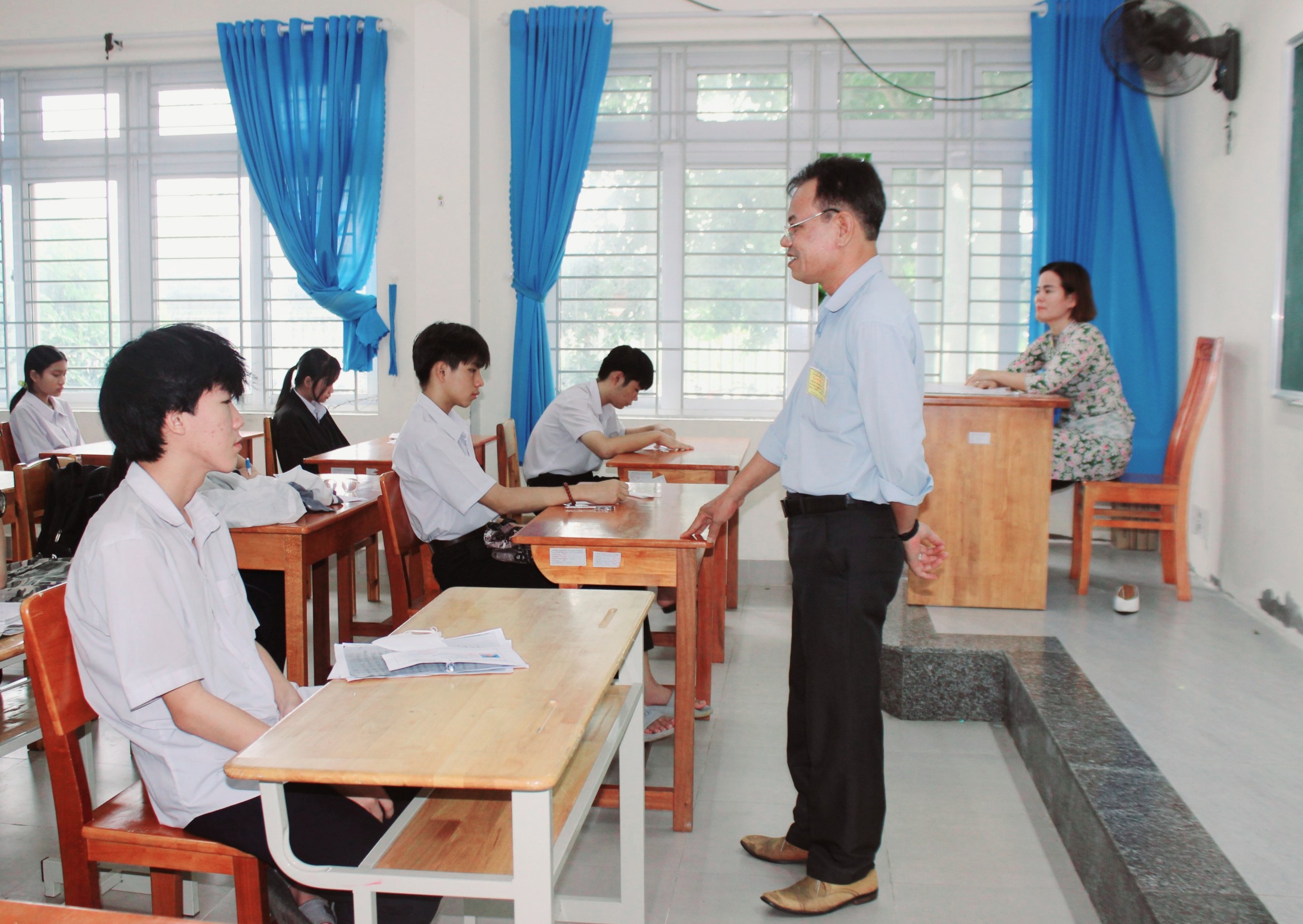Những HS được tuyển thẳng không phải tham dự kỳ thi tuyển sinh lớp 10.