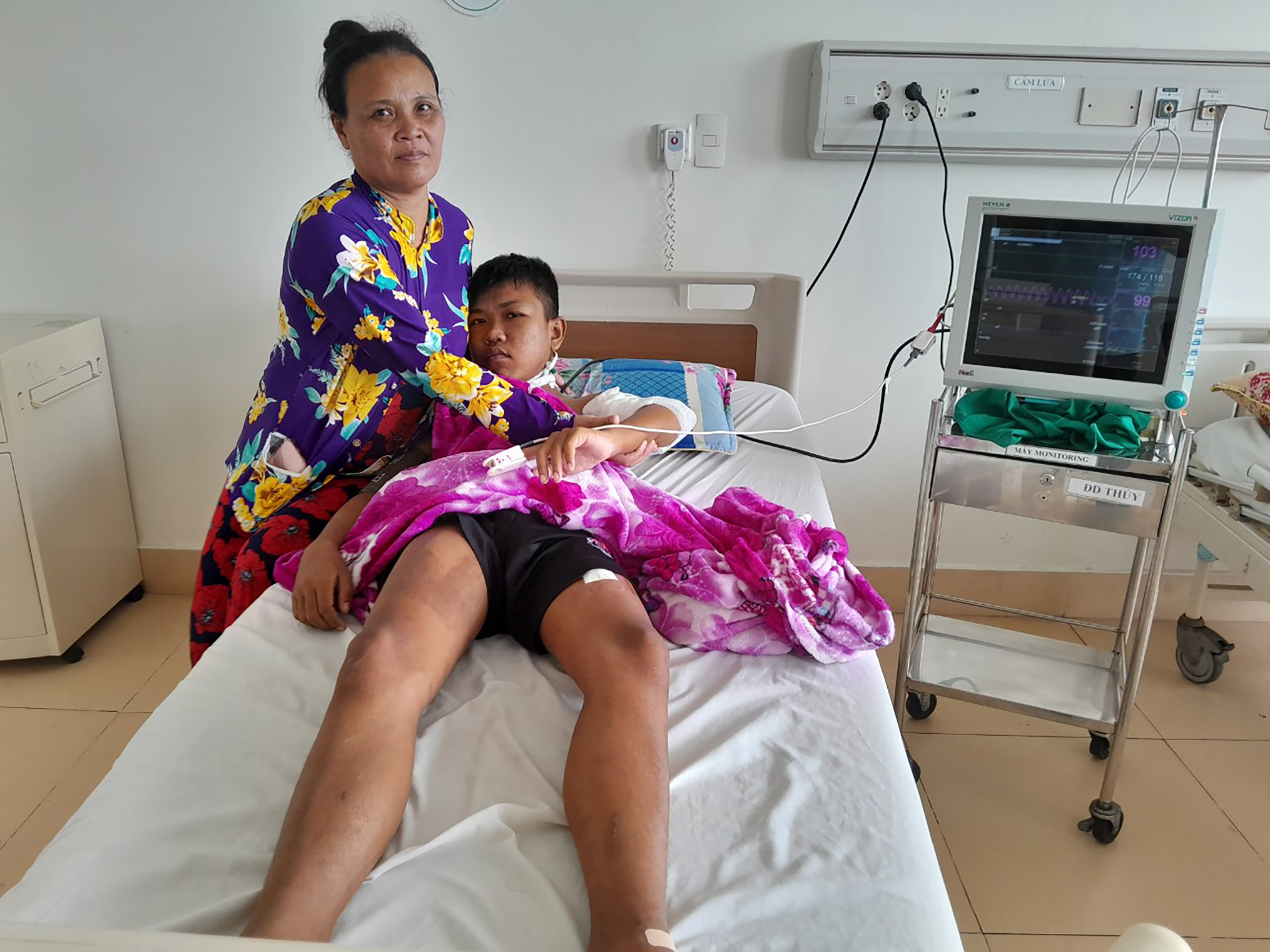Bệnh hiểm nghèo vùi giấc mơ...