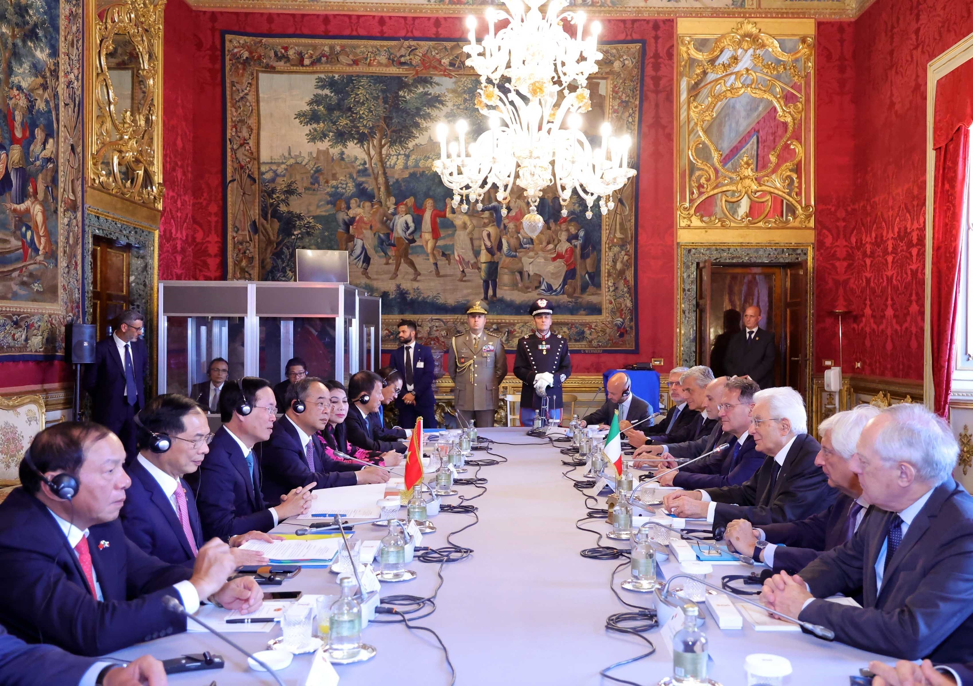 Chủ tịch nước Võ Văn Thưởng hội đàm với Tổng thống Italy Sergio Mattarella. Ảnh: THỐNG NHẤT