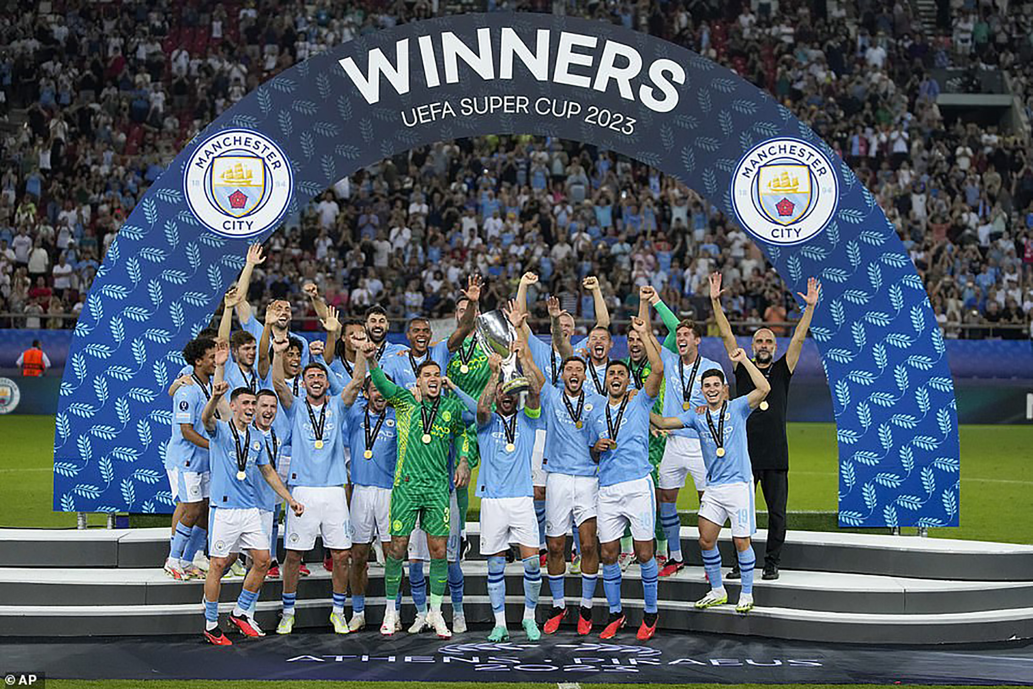 Man City lần đầu giành Siêu Cup châu Âu.