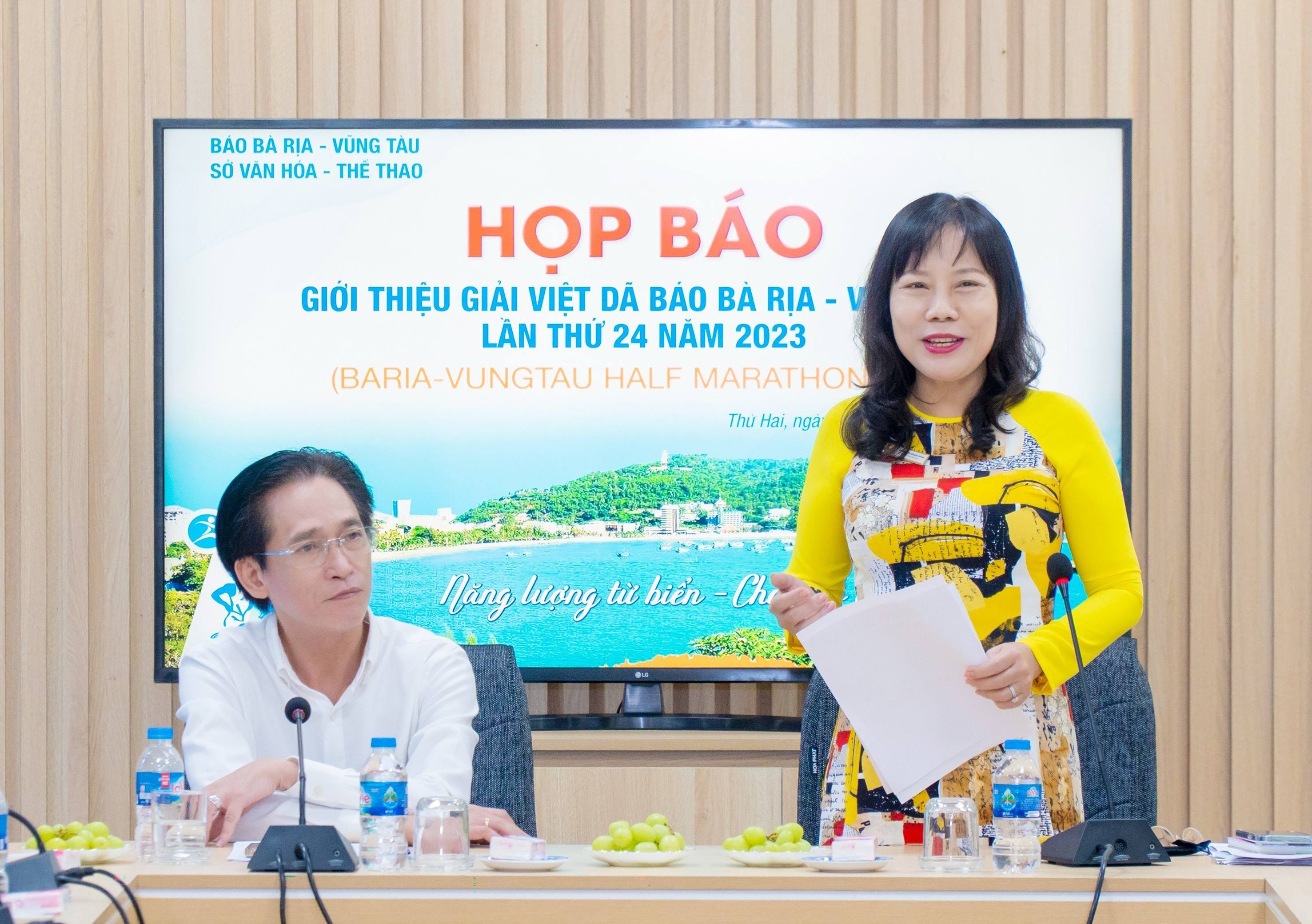 Bà Đỗ Nguyễn Hoàng Dung, Quyền Tổng Biên tập Báo Bà Rịa-Vũng Tàu giới thiệu một số thay đổi đột phá của Giải Việt dã lần thứ 24.