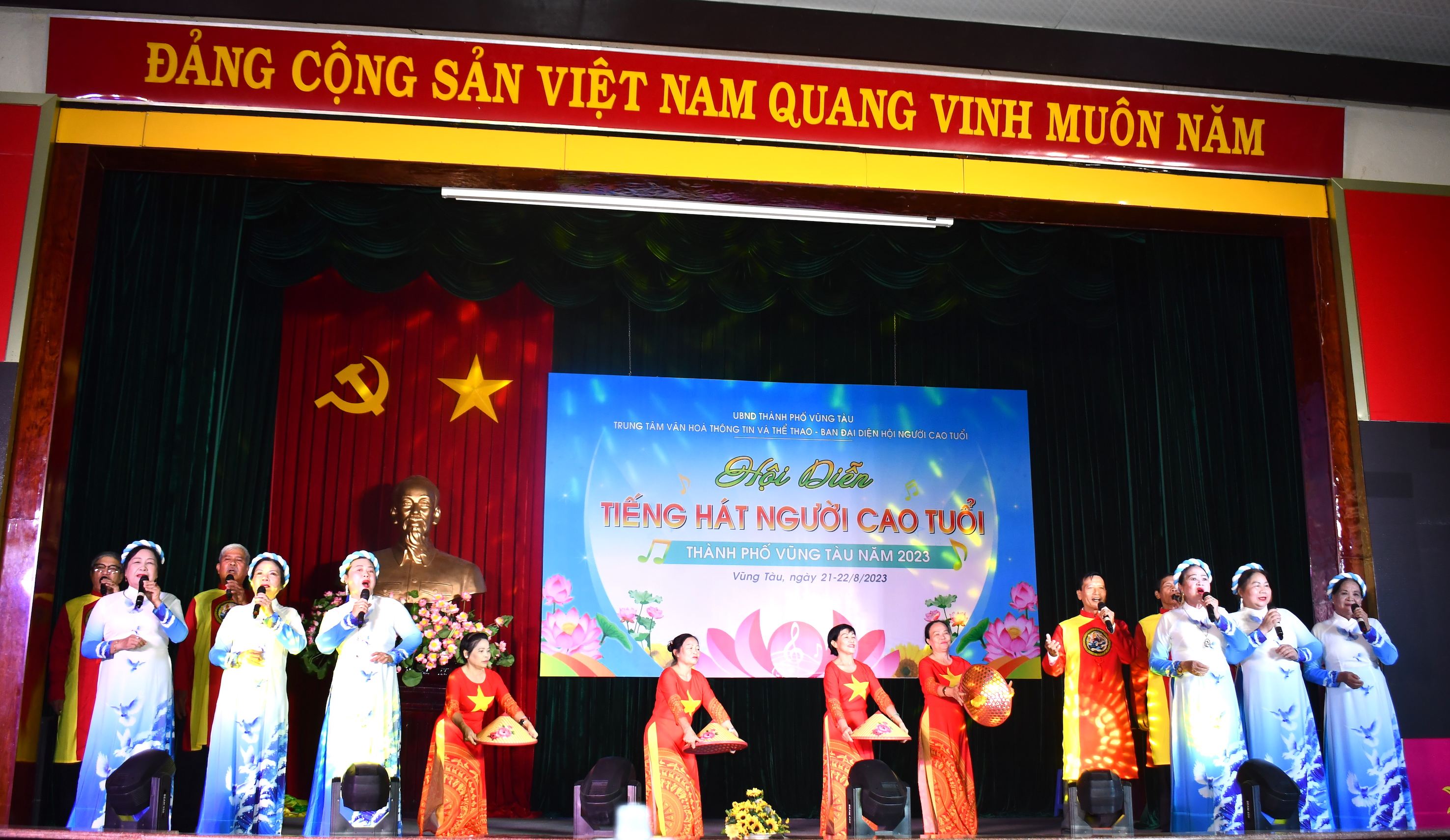 Tiết mục dự thi của Đội phường Nguyễn An Ninh, TP. Vũng Tàu.