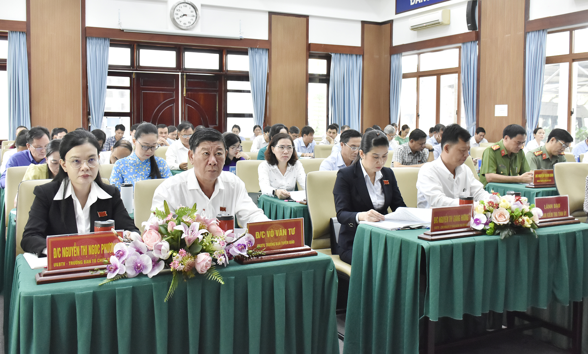 Các đại biểu tham dự hội nghị